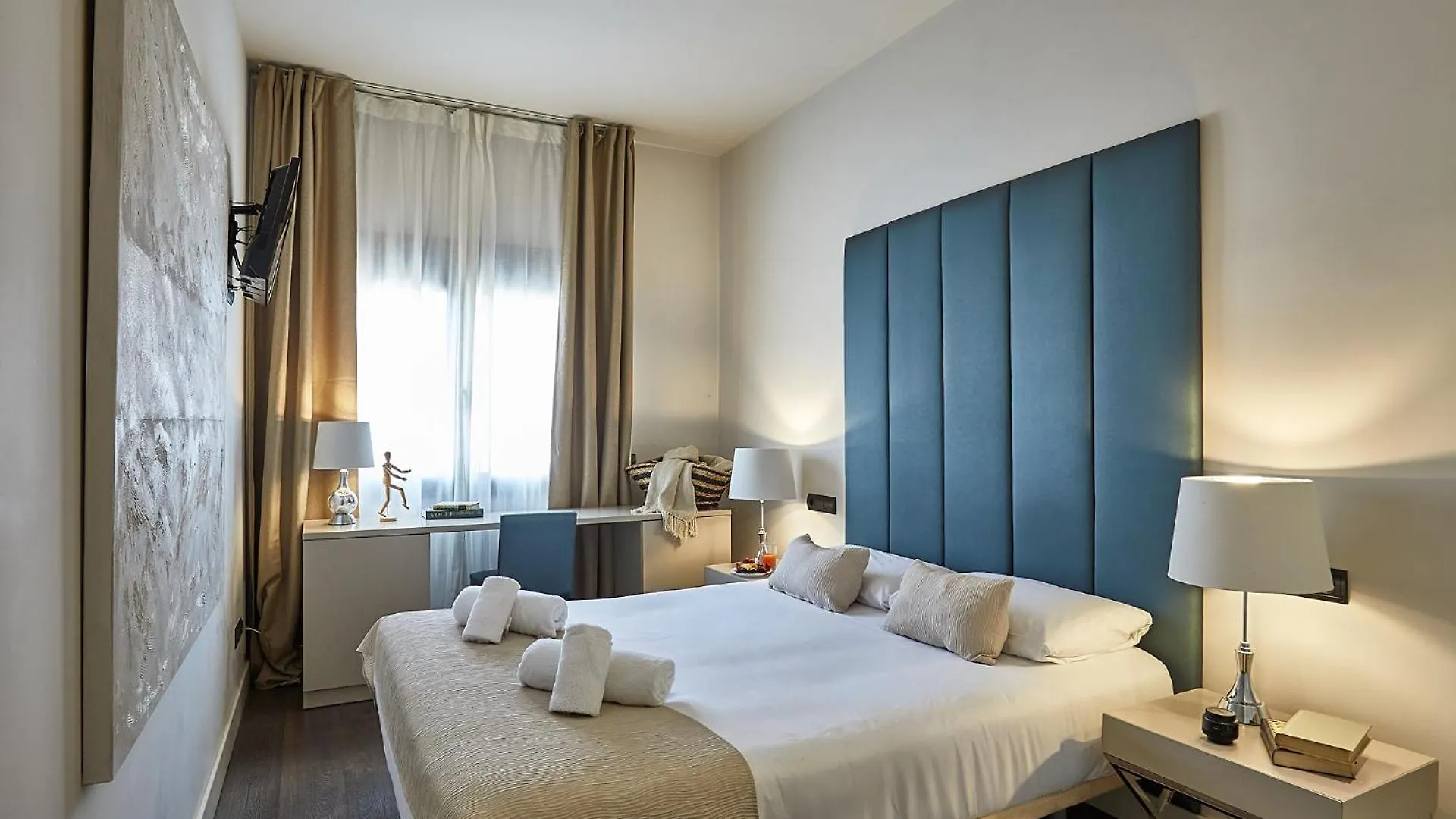 Bbarcelona Rogent Flats Apartment 0*, Barcelona